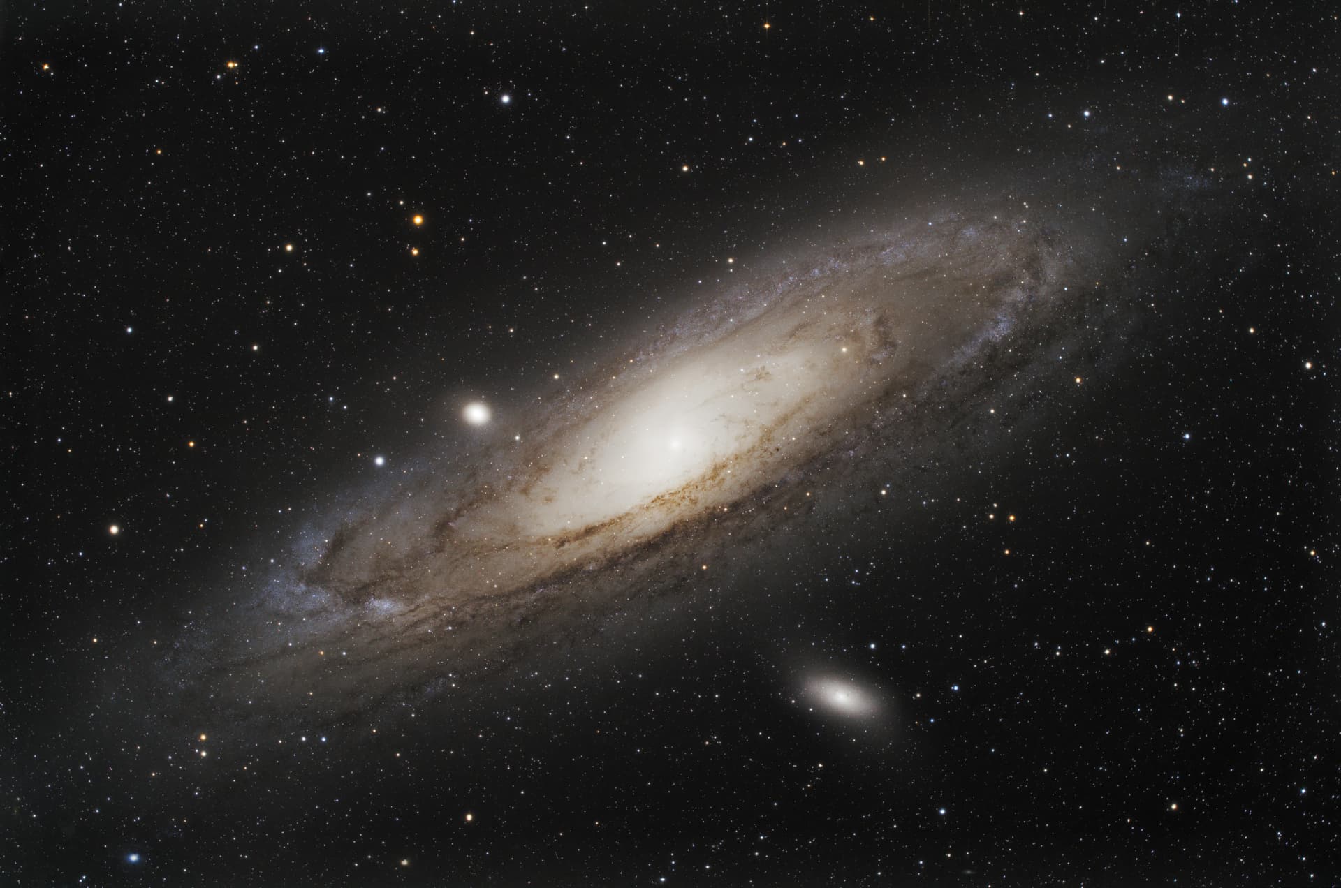גלקסיית אנדרומדה · M31